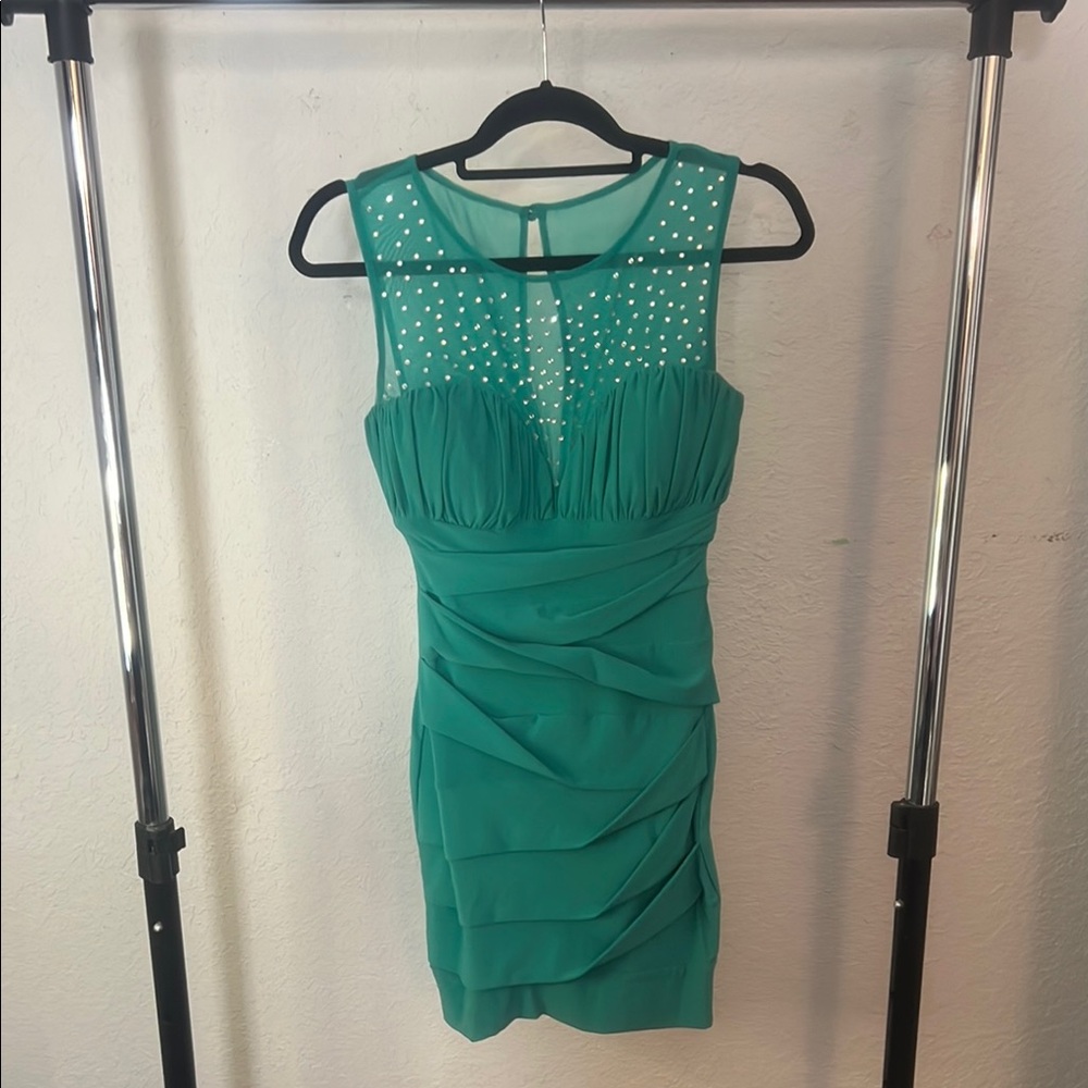 Elegant Teal Sleeveless Dress